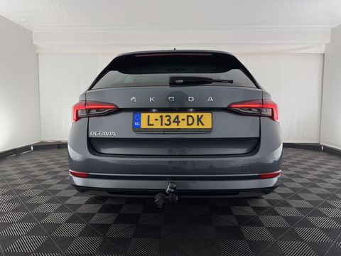 Škoda Octavia Combi 1.5 TSI First Edition *FULL-LED | DIGI-COCKPIT | ADAPTIVE-CRUISE | LANE-ASSIST | HEATED-COMFORTSEATS | KEYLESS | AMBIENT-LIGHT | DAB+ | PRIVACY-GLASS | NAVI-FULLMAP | 18''ALU | TOWBAR*