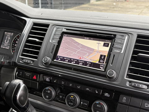 Volkswagen Transporter Multivan 2.0 TDI L2H1 DC 4Motion Multivan ** NET BINNEN ** STANDKACHEL | 2x SCHUIFD | STOELVERWARMING | SOFT CLOSE | Transporter