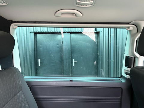 Volkswagen Transporter Multivan 2.0 TDI L2H1 DC 4Motion Multivan ** NET BINNEN ** STANDKACHEL | 2x SCHUIFD | STOELVERWARMING | SOFT CLOSE | Transporter