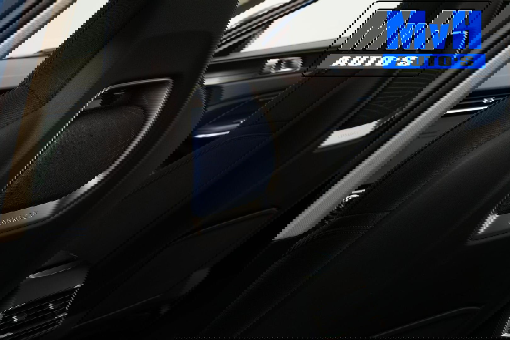 Lynk & Co 01 1.5 Plug-in Hybride|262PK|LUXE|360°CAM|PANO|NAP