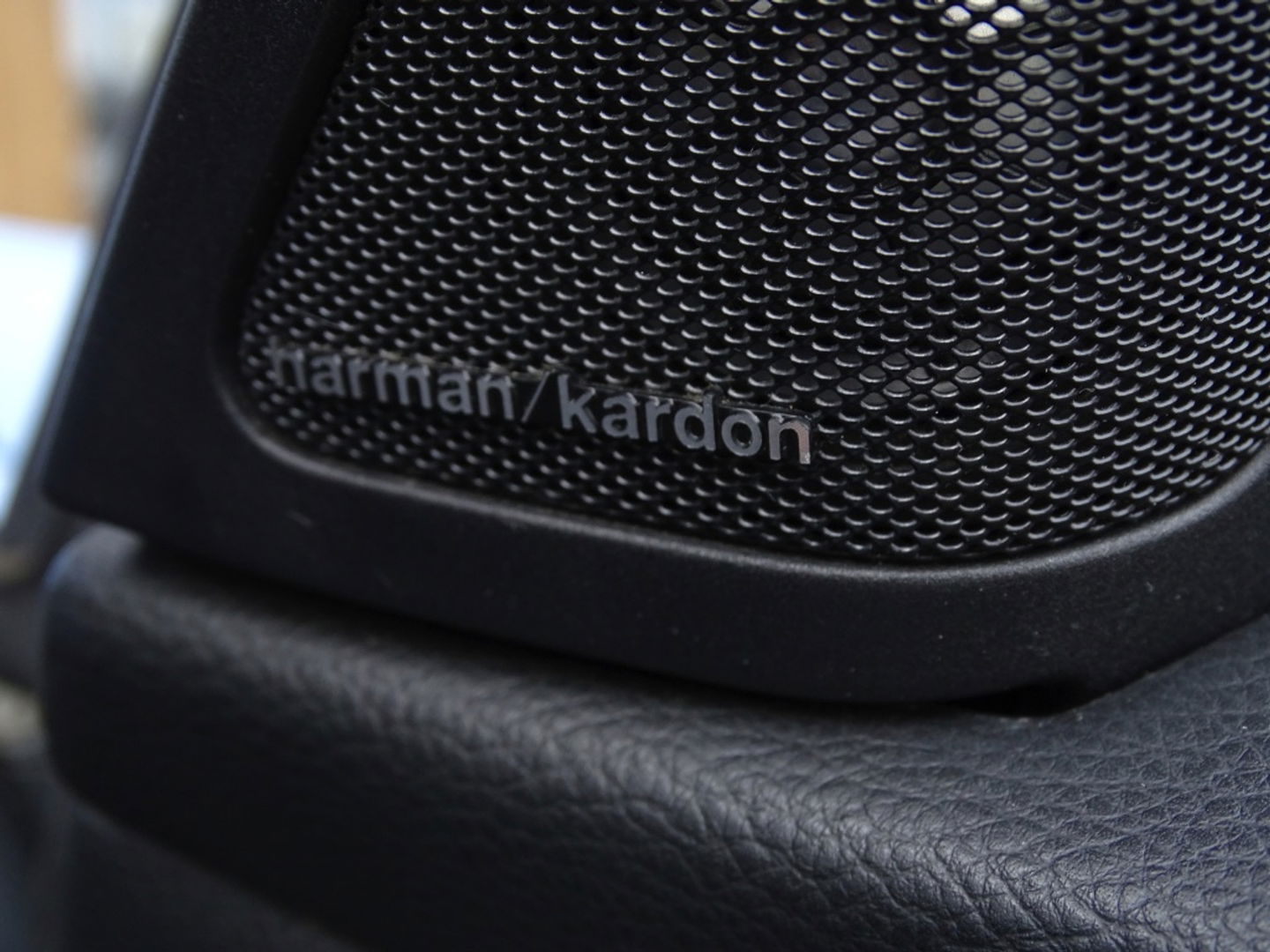 BMW 3-serie 335i 306PK+ DCT / High Executive / LCI / Harman Kardon / LED