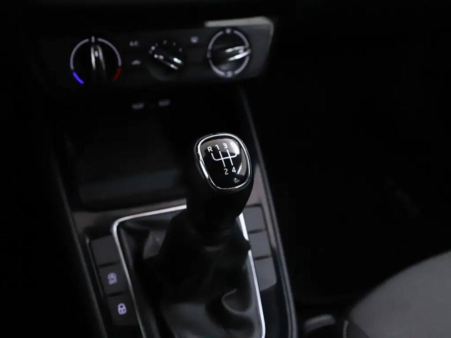 Škoda Fabia 1.0 TSI Ambition | AIRCO | CRUISE | PDC