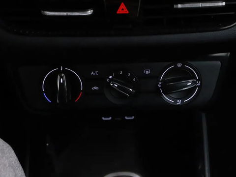 Škoda Fabia 1.0 TSI Ambition | AIRCO | CRUISE | PDC