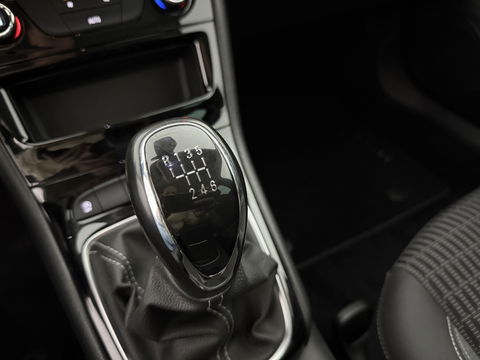 Opel Astra Sports Tourer 1.2 Design & Tech | Camera | Carplay | Trekh. | Cruise | Parkeersens. | Navi | NAP