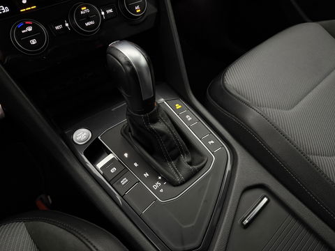 Volkswagen Tiguan 1.5 TSI ACT R-line Black Style | Pano | Adap. Cruise | Virtual | Carplay | Trekh. | Keyless | Stoelverw. | NAP