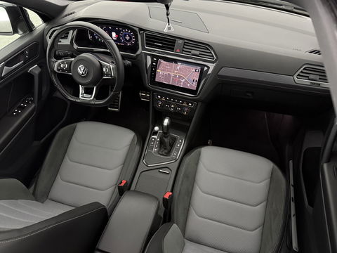 Volkswagen Tiguan 1.5 TSI ACT R-line Black Style | Pano | Adap. Cruise | Virtual | Carplay | Trekh. | Keyless | Stoelverw. | NAP