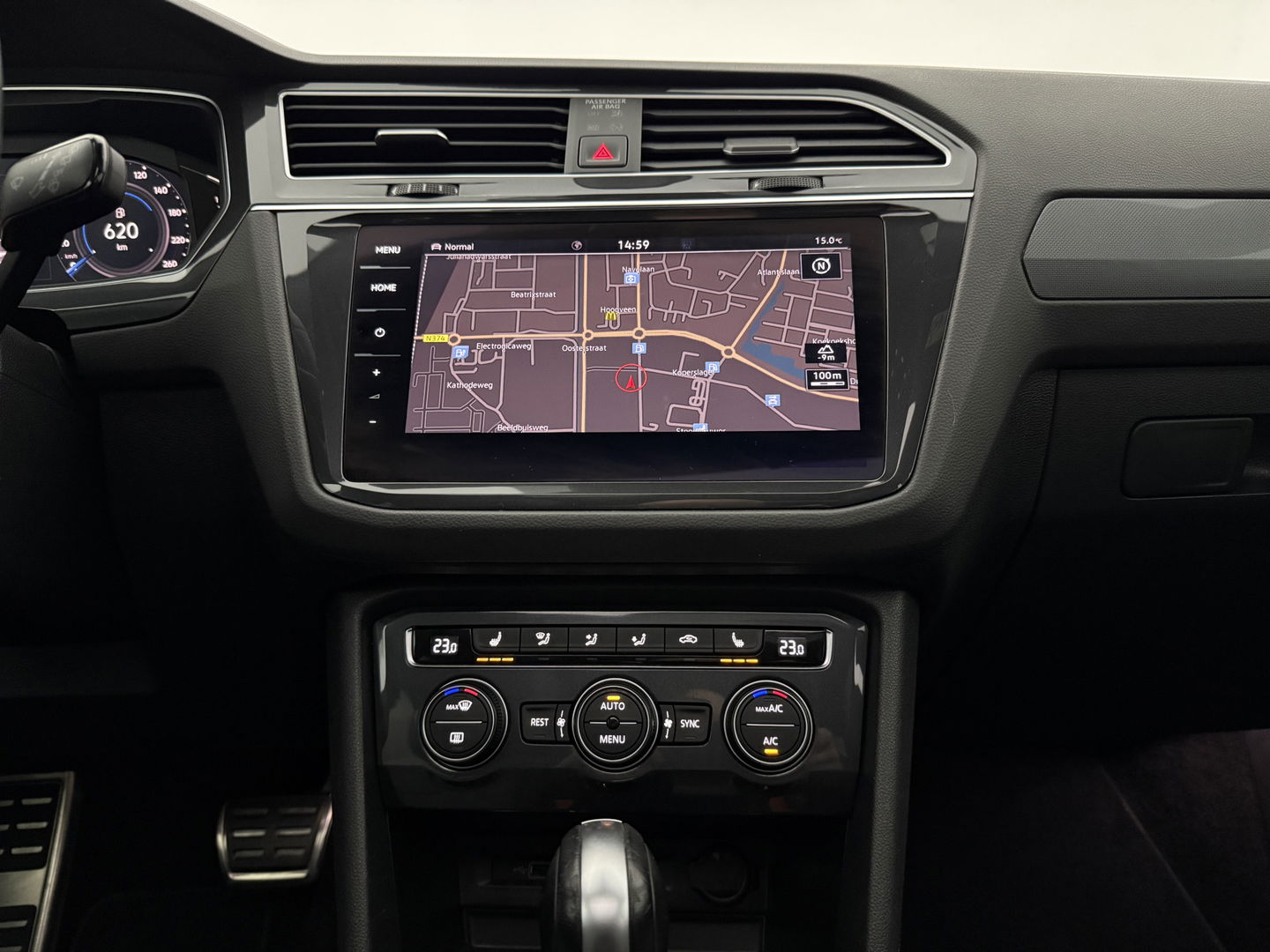 Volkswagen Tiguan 1.5 TSI ACT R-line Black Style | Pano | Adap. Cruise | Virtual | Carplay | Trekh. | Keyless | Stoelverw. | NAP