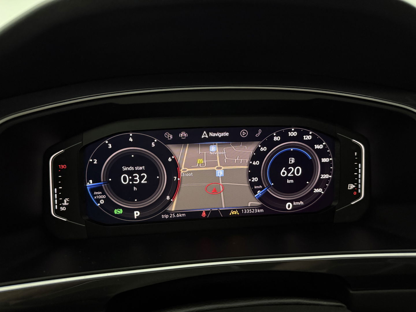 Volkswagen Tiguan 1.5 TSI ACT R-line Black Style | Pano | Adap. Cruise | Virtual | Carplay | Trekh. | Keyless | Stoelverw. | NAP