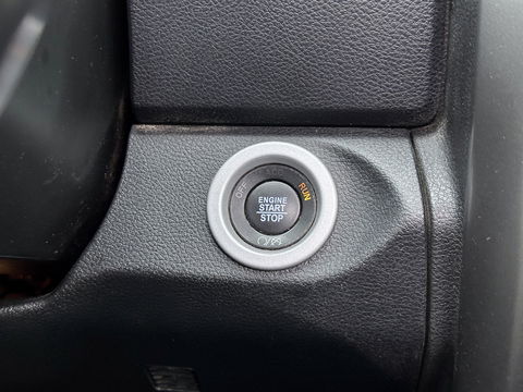 Dodge Ram 1500 5.7 V8 4x4 Quad Cab 6'4 Sport | LPG | Panoramadak | Stoelventilatie/Verwarming | Parkeersensoren | Achteruitrijcamera | Stuurverwarming | Cruise Control