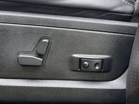 Dodge Ram 1500 5.7 V8 4x4 Quad Cab 6'4 Sport | LPG | Panoramadak | Stoelventilatie/Verwarming | Parkeersensoren | Achteruitrijcamera | Stuurverwarming | Cruise Control