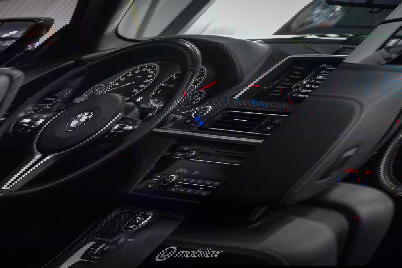 BMW 6 Serie Cabrio M6 Competition Package 575 pk | Keramisch | B&O | M Drivers Pack | NL auto NAP | Singapur Grau | Softclose | HUD | 360 ca