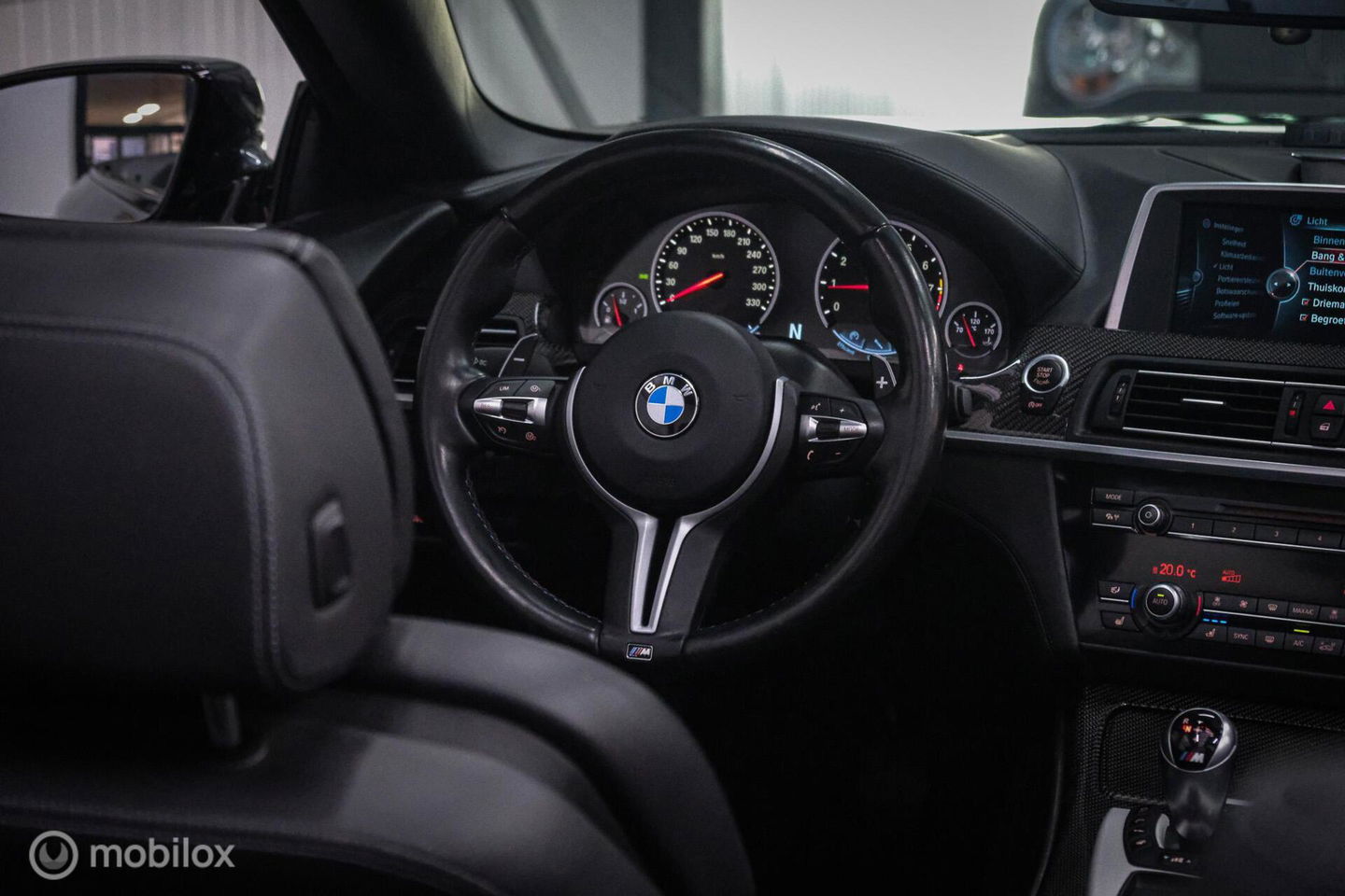 BMW 6 Serie Cabrio M6 Competition Package 575 pk | Keramisch | B&O | M Drivers Pack | NL auto NAP | Singapur Grau | Softclose | HUD | 360 ca