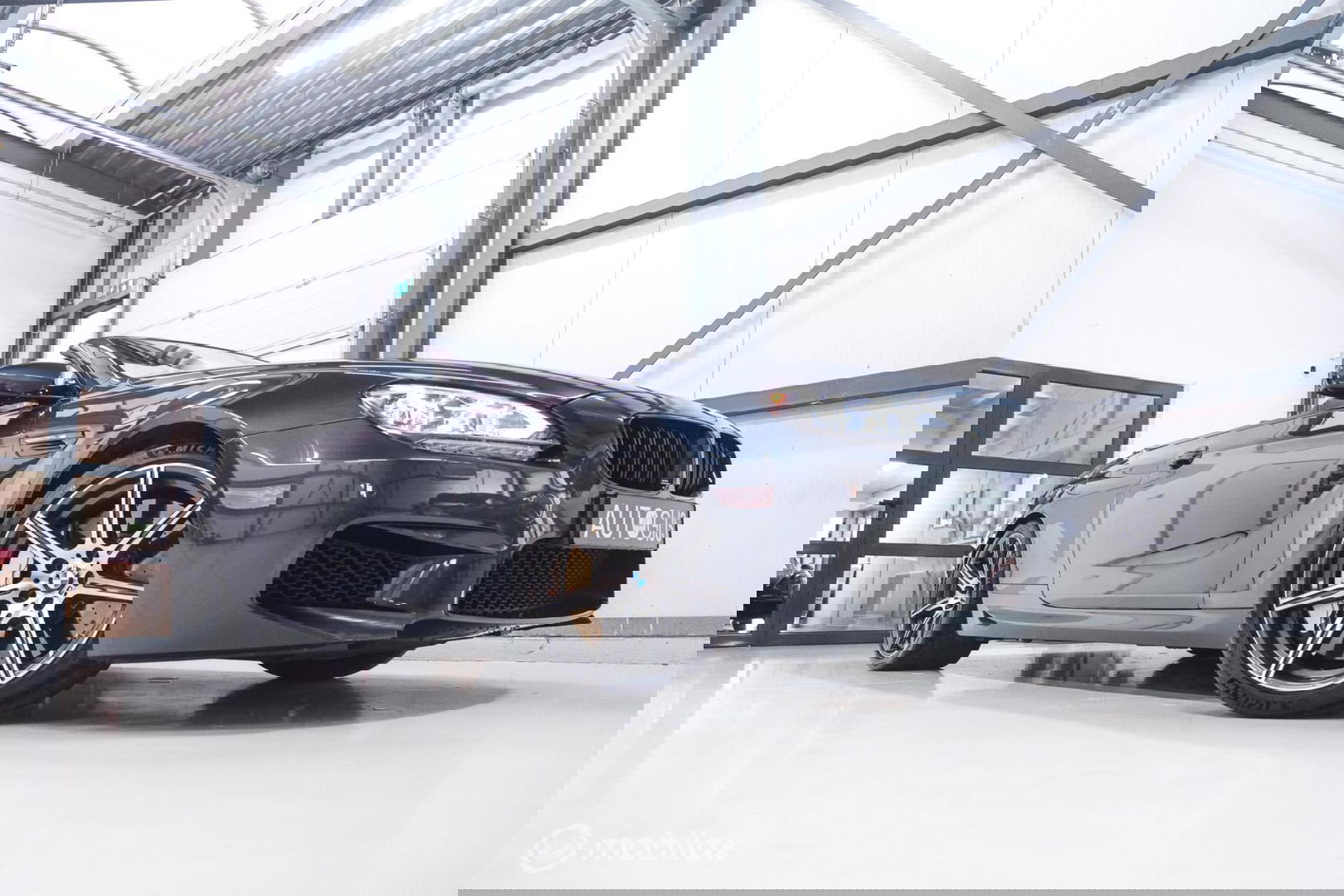 BMW 6 Serie Cabrio M6 Competition Package 575 pk | Keramisch | B&O | M Drivers Pack | NL auto NAP | Singapur Grau | Softclose | HUD | 360 ca