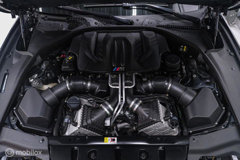 BMW 6 Serie Cabrio M6 Competition Package 575 pk | Keramisch | B&O | M Drivers Pack | NL auto NAP | Singapur Grau | Softclose | HUD | 360 ca