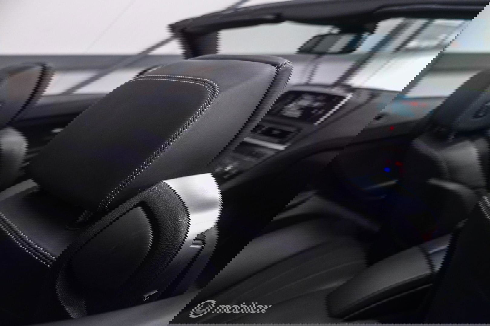 BMW 6 Serie Cabrio M6 Competition Package 575 pk | Keramisch | B&O | M Drivers Pack | NL auto NAP | Singapur Grau | Softclose | HUD | 360 ca