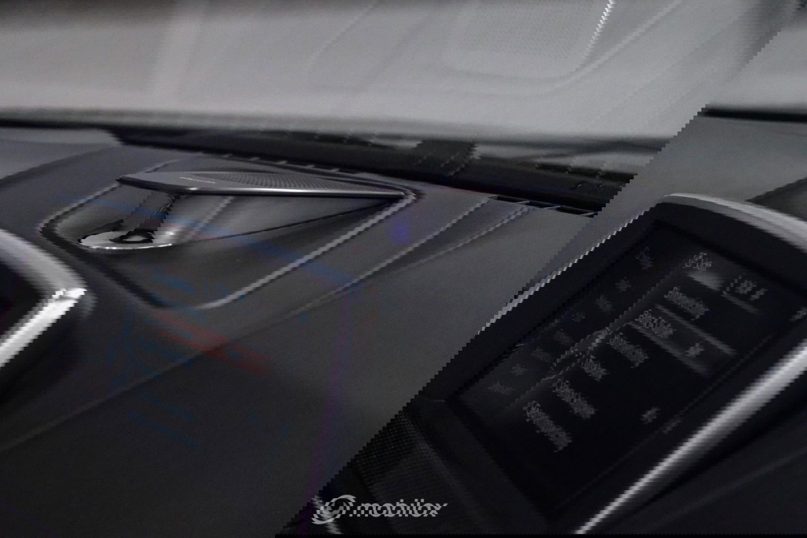 BMW 6 Serie Cabrio M6 Competition Package 575 pk | Keramisch | B&O | M Drivers Pack | NL auto NAP | Singapur Grau | Softclose | HUD | 360 ca