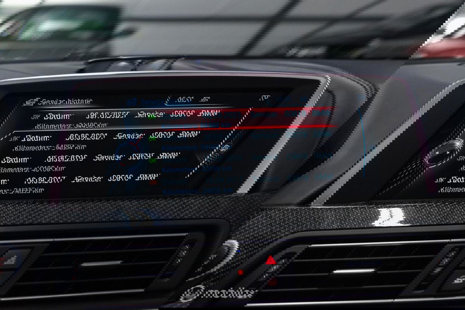 BMW 6 Serie Cabrio M6 Competition Package 575 pk | Keramisch | B&O | M Drivers Pack | NL auto NAP | Singapur Grau | Softclose | HUD | 360 ca