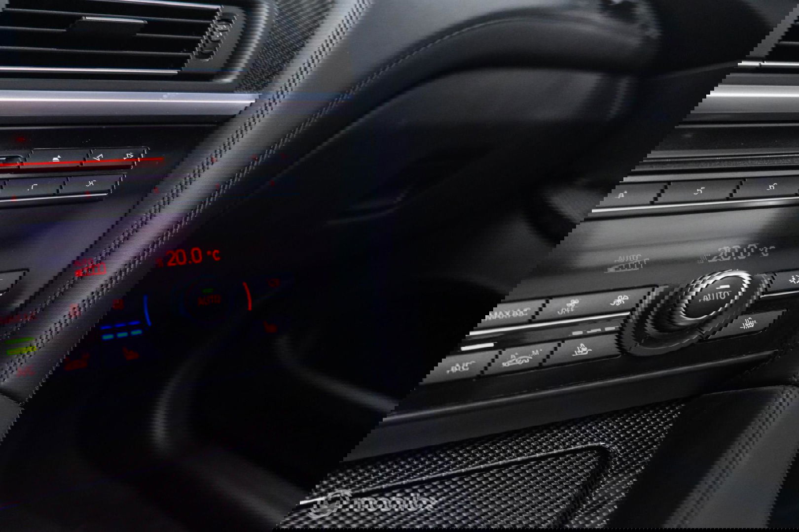 BMW 6 Serie Cabrio M6 Competition Package 575 pk | Keramisch | B&O | M Drivers Pack | NL auto NAP | Singapur Grau | Softclose | HUD | 360 ca