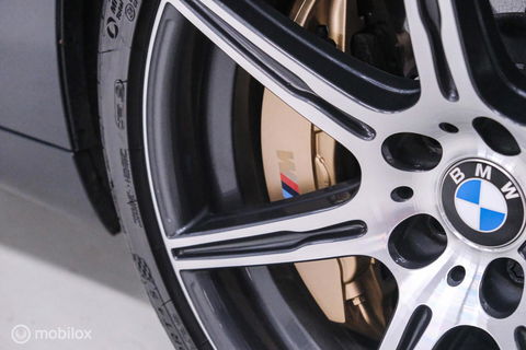 BMW 6 Serie Cabrio M6 Competition Package 575 pk | Keramisch | B&O | M Drivers Pack | NL auto NAP | Singapur Grau | Softclose | HUD | 360 ca