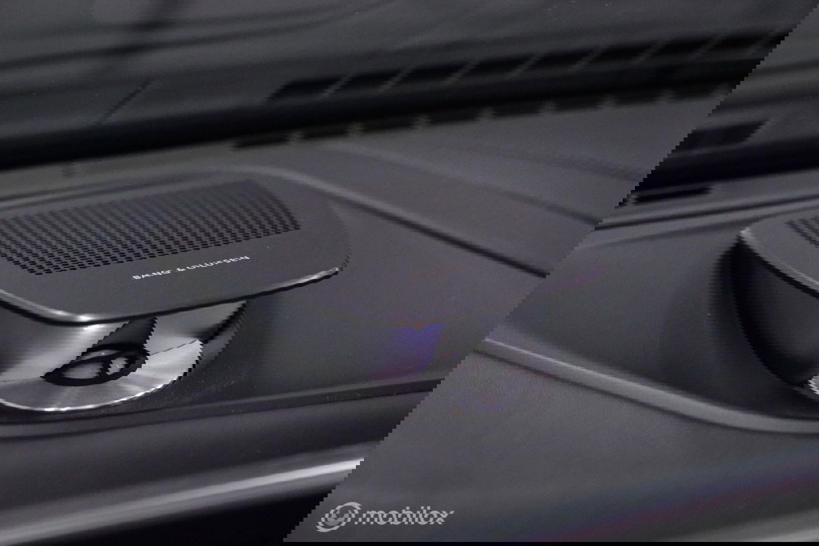 BMW 6 Serie Cabrio M6 Competition Package 575 pk | Keramisch | B&O | M Drivers Pack | NL auto NAP | Singapur Grau | Softclose | HUD | 360 ca