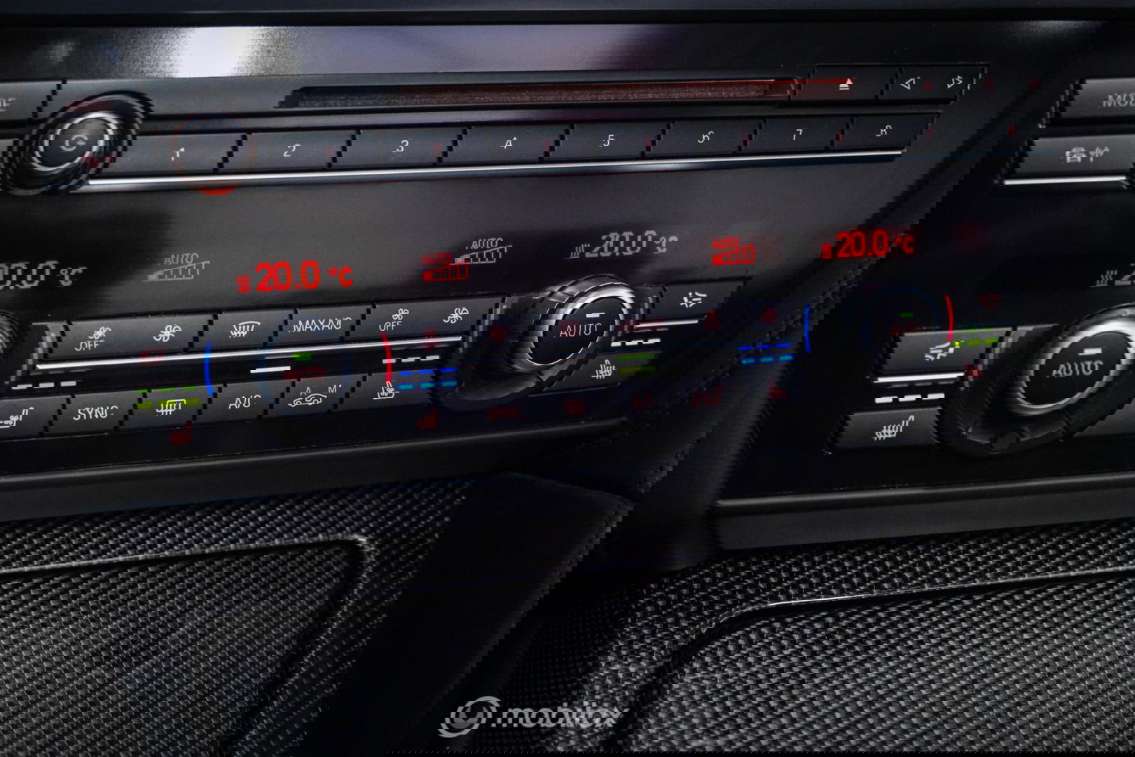 BMW 6 Serie Cabrio M6 Competition Package 575 pk | Keramisch | B&O | M Drivers Pack | NL auto NAP | Singapur Grau | Softclose | HUD | 360 ca