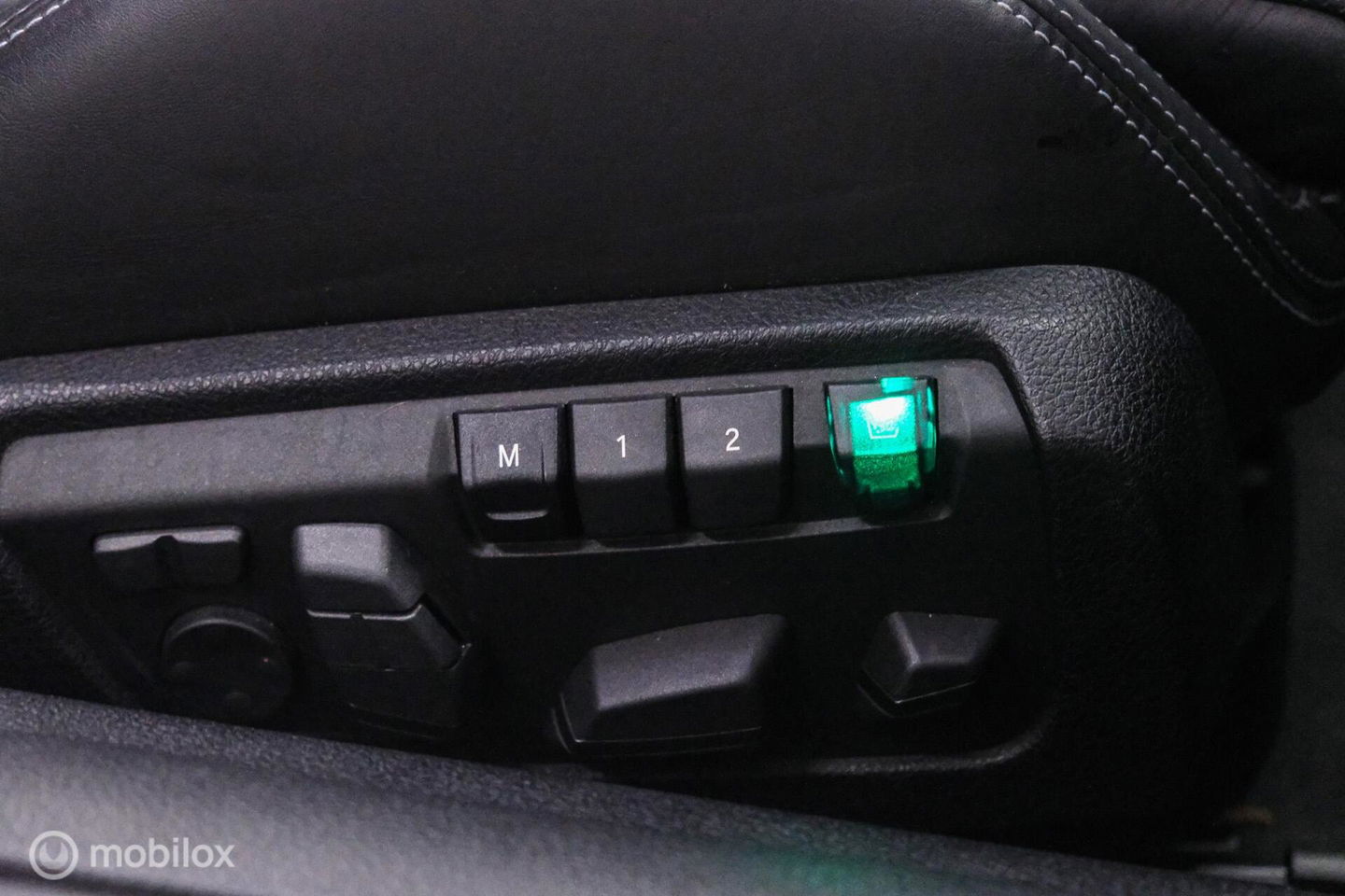 BMW 6 Serie Cabrio M6 Competition Package 575 pk | Keramisch | B&O | M Drivers Pack | NL auto NAP | Singapur Grau | Softclose | HUD | 360 ca