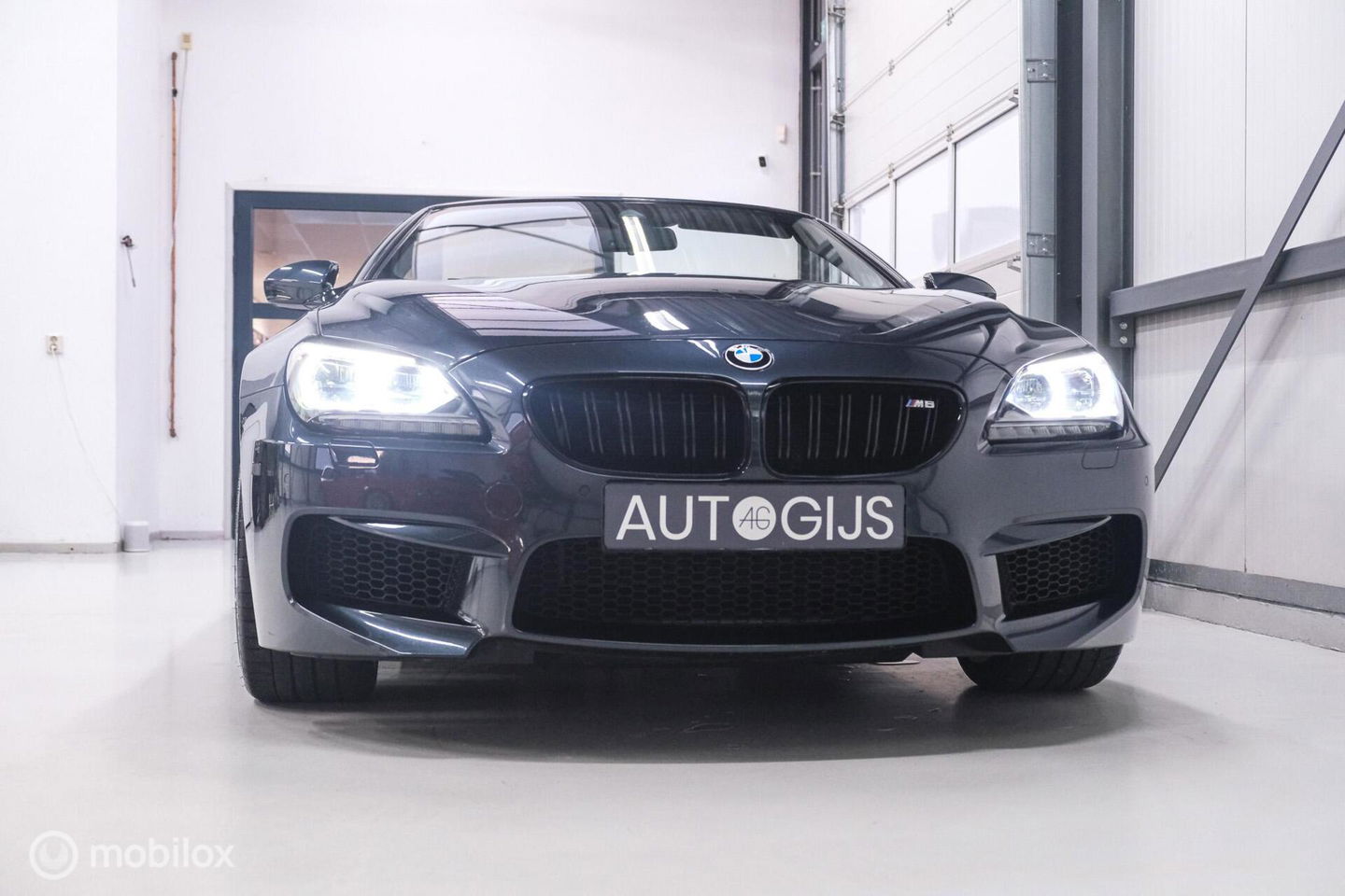 BMW 6 Serie Cabrio M6 Competition Package 575 pk | Keramisch | B&O | M Drivers Pack | NL auto NAP | Singapur Grau | Softclose | HUD | 360 ca