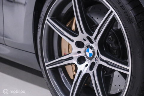 BMW 6 Serie Cabrio M6 Competition Package 575 pk | Keramisch | B&O | M Drivers Pack | NL auto NAP | Singapur Grau | Softclose | HUD | 360 ca