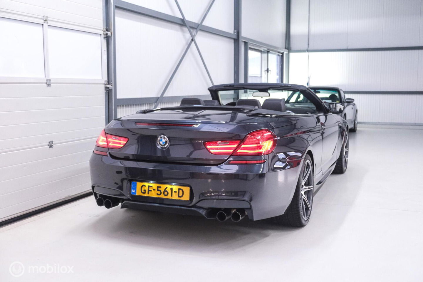 BMW 6 Serie Cabrio M6 Competition Package 575 pk | Keramisch | B&O | M Drivers Pack | NL auto NAP | Singapur Grau | Softclose | HUD | 360 ca