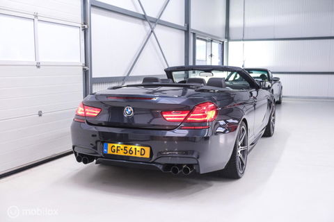 BMW 6 Serie Cabrio M6 Competition Package 575 pk | Keramisch | B&O | M Drivers Pack | NL auto NAP | Singapur Grau | Softclose | HUD | 360 ca