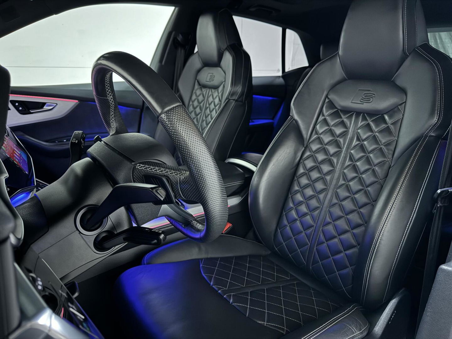 Audi Q8 55 TFSI e Quattro Competition S-Line Pano RS-Seats Sfeer Luchtver. B&O 360º