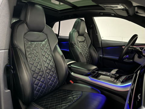Audi Q8 55 TFSI e Quattro Competition S-Line Pano RS-Seats Sfeer Luchtver. B&O 360º