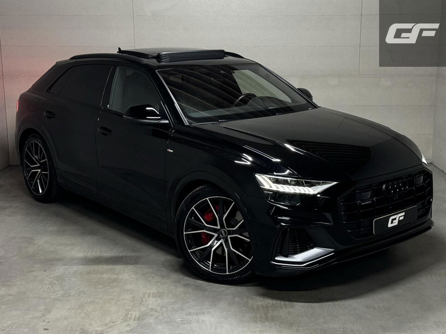 Audi Q8 55 TFSI e Quattro Competition S-Line Pano RS-Seats Sfeer Luchtver. B&O 360º