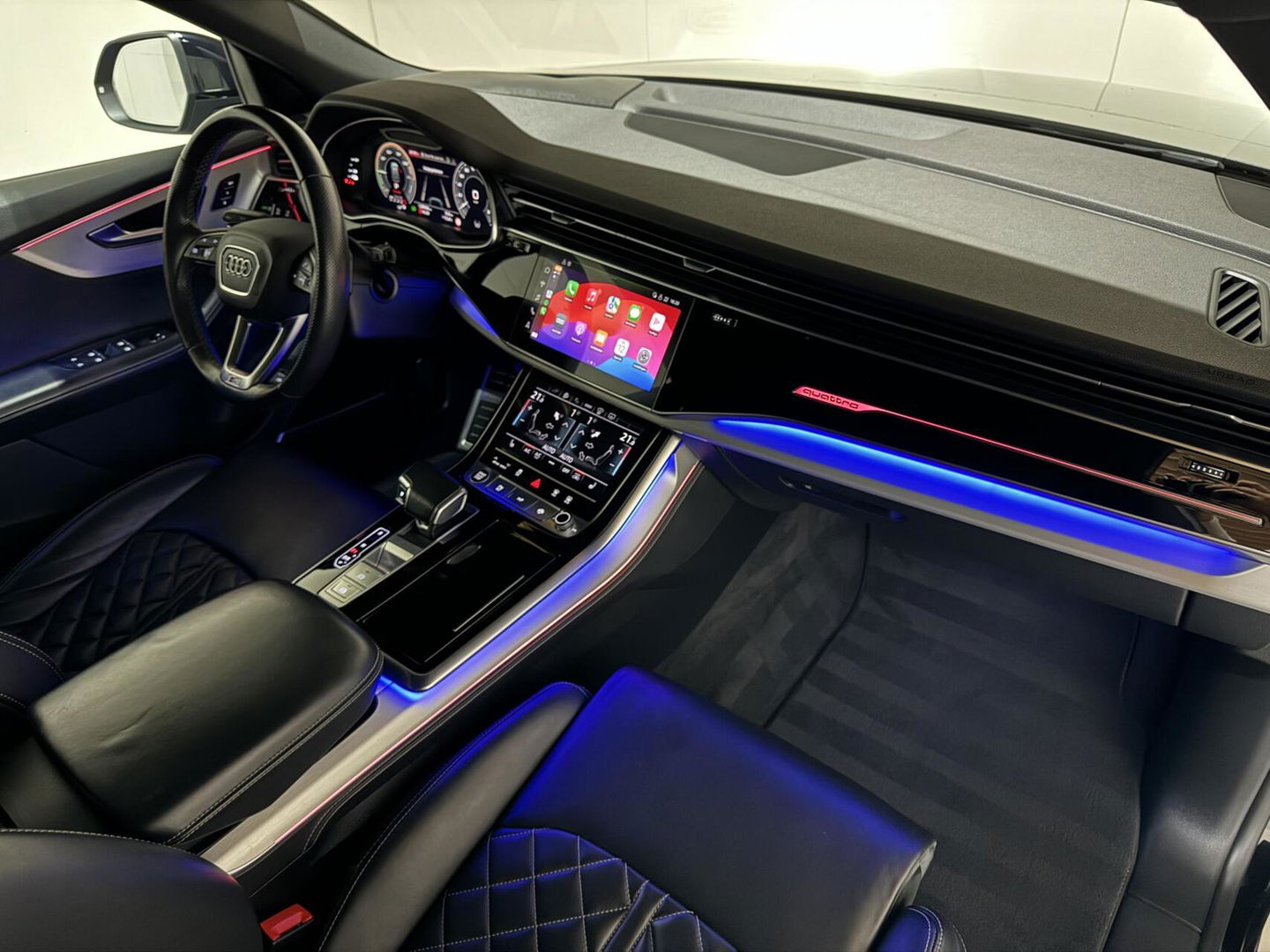 Audi Q8 55 TFSI e Quattro Competition S-Line Pano RS-Seats Sfeer Luchtver. B&O 360º