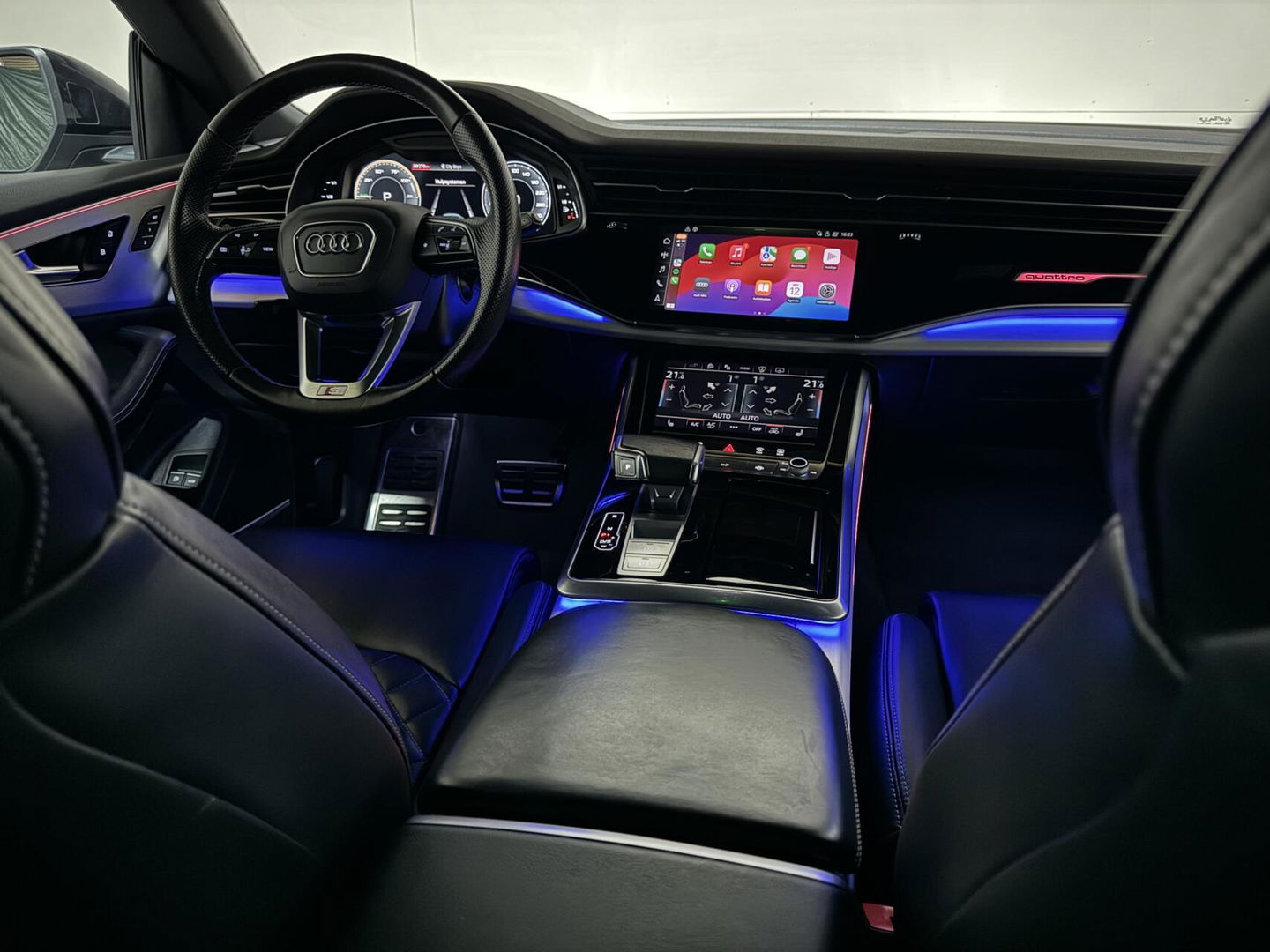 Audi Q8 55 TFSI e Quattro Competition S-Line Pano RS-Seats Sfeer Luchtver. B&O 360º