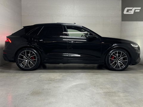 Audi Q8 55 TFSI e Quattro Competition S-Line Pano RS-Seats Sfeer Luchtver. B&O 360º