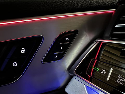 Audi Q8 55 TFSI e Quattro Competition S-Line Pano RS-Seats Sfeer Luchtver. B&O 360º