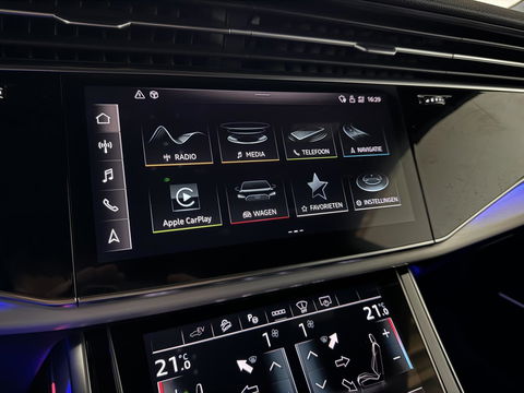 Audi Q8 55 TFSI e Quattro Competition S-Line Pano RS-Seats Sfeer Luchtver. B&O 360º