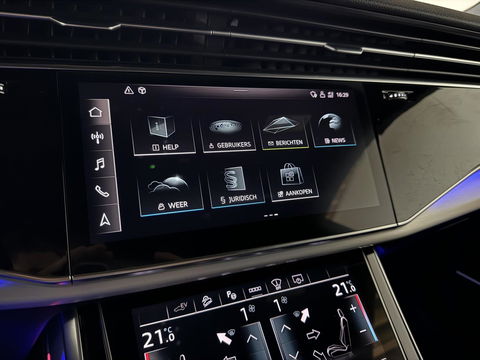 Audi Q8 55 TFSI e Quattro Competition S-Line Pano RS-Seats Sfeer Luchtver. B&O 360º
