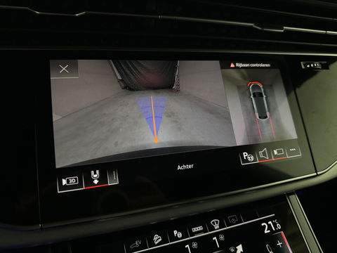 Audi Q8 55 TFSI e Quattro Competition S-Line Pano RS-Seats Sfeer Luchtver. B&O 360º