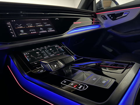 Audi Q8 55 TFSI e Quattro Competition S-Line Pano RS-Seats Sfeer Luchtver. B&O 360º