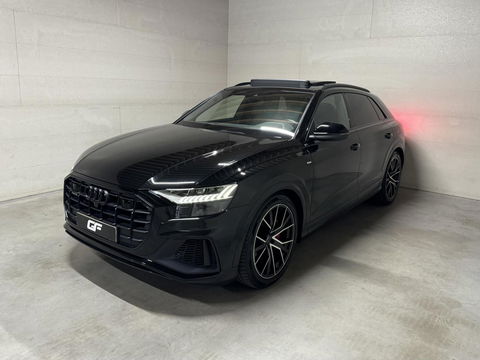 Audi Q8 55 TFSI e Quattro Competition S-Line Pano RS-Seats Sfeer Luchtver. B&O 360º