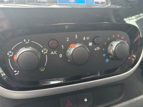 Renault Trafic L2H1 DC Formula Edition | *VERWACHT* | STOELVERWARMING | LEDER | 6 Persoons