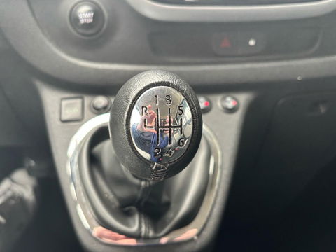 Renault Trafic L2H1 DC Formula Edition | *VERWACHT* | STOELVERWARMING | LEDER | 6 Persoons