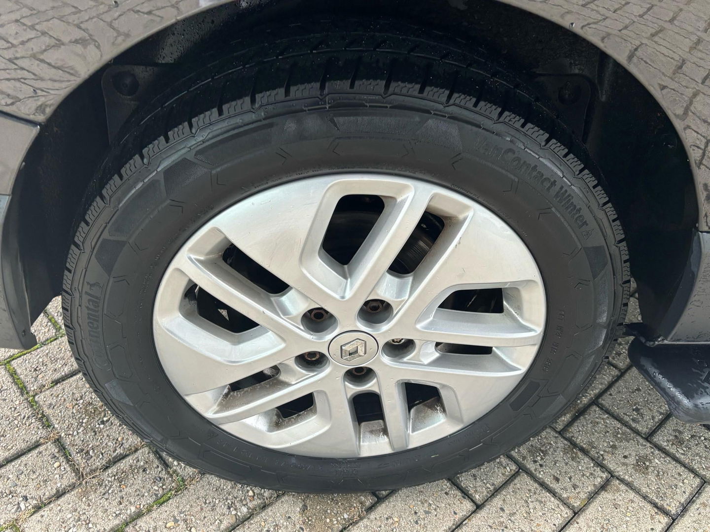 Renault Trafic L2H1 DC Formula Edition | *VERWACHT* | STOELVERWARMING | LEDER | 6 Persoons