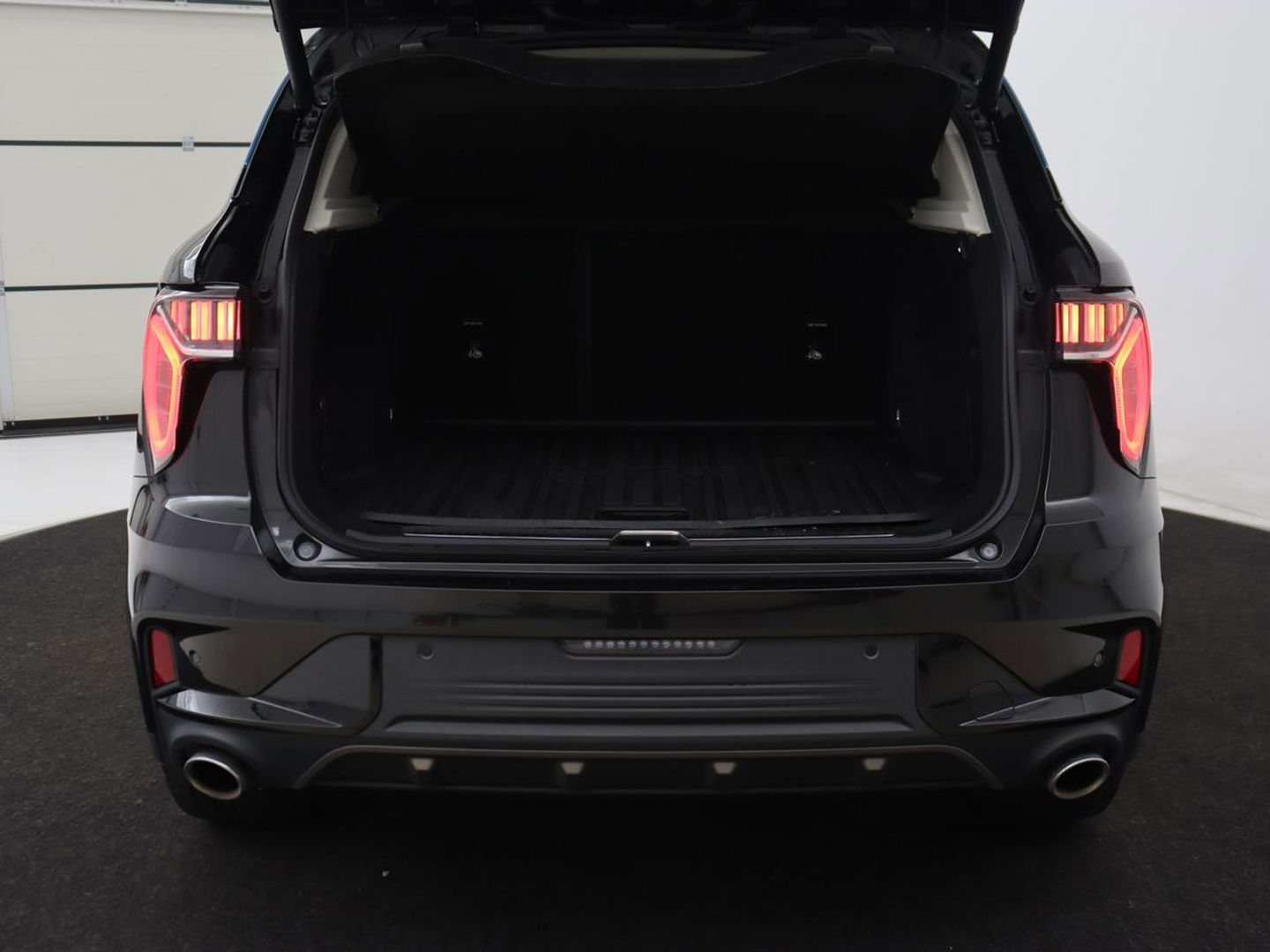 Lynk & Co 01 1.5 Plug In | Panoramadak | Infinity by Harman | Camera | Adaptive cruise | Stoelverwarming | Carplay | Memory | Full LED | PHEV