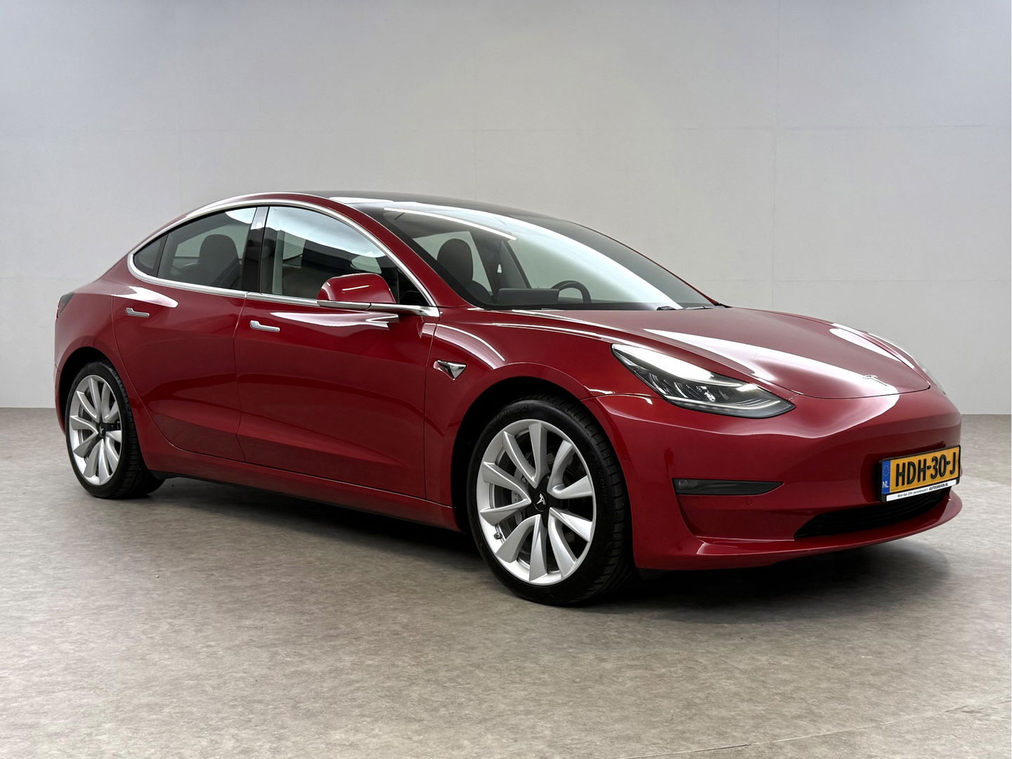 Tesla Model 3 Long Range AWD 75 kWh | Autopilot | Adap. Cruise | Pano | Memory | Virtual | Camera | Keyless | Stoelverw.