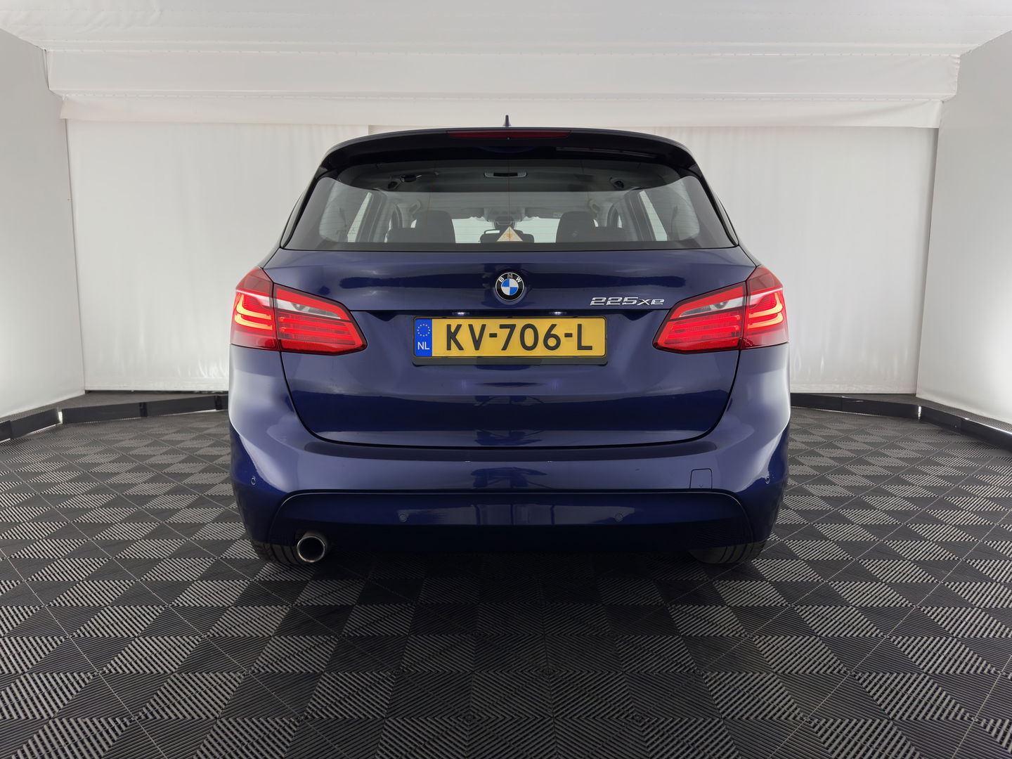 BMW 2 Serie Active Tourer 225xe iPerformance Centennial Executive Aut. *FULL-LED | SPORT-SEATS | NAVI-FULLMAP | KEYLESS | ECC | PDC | CRUISE | 17''ALU*