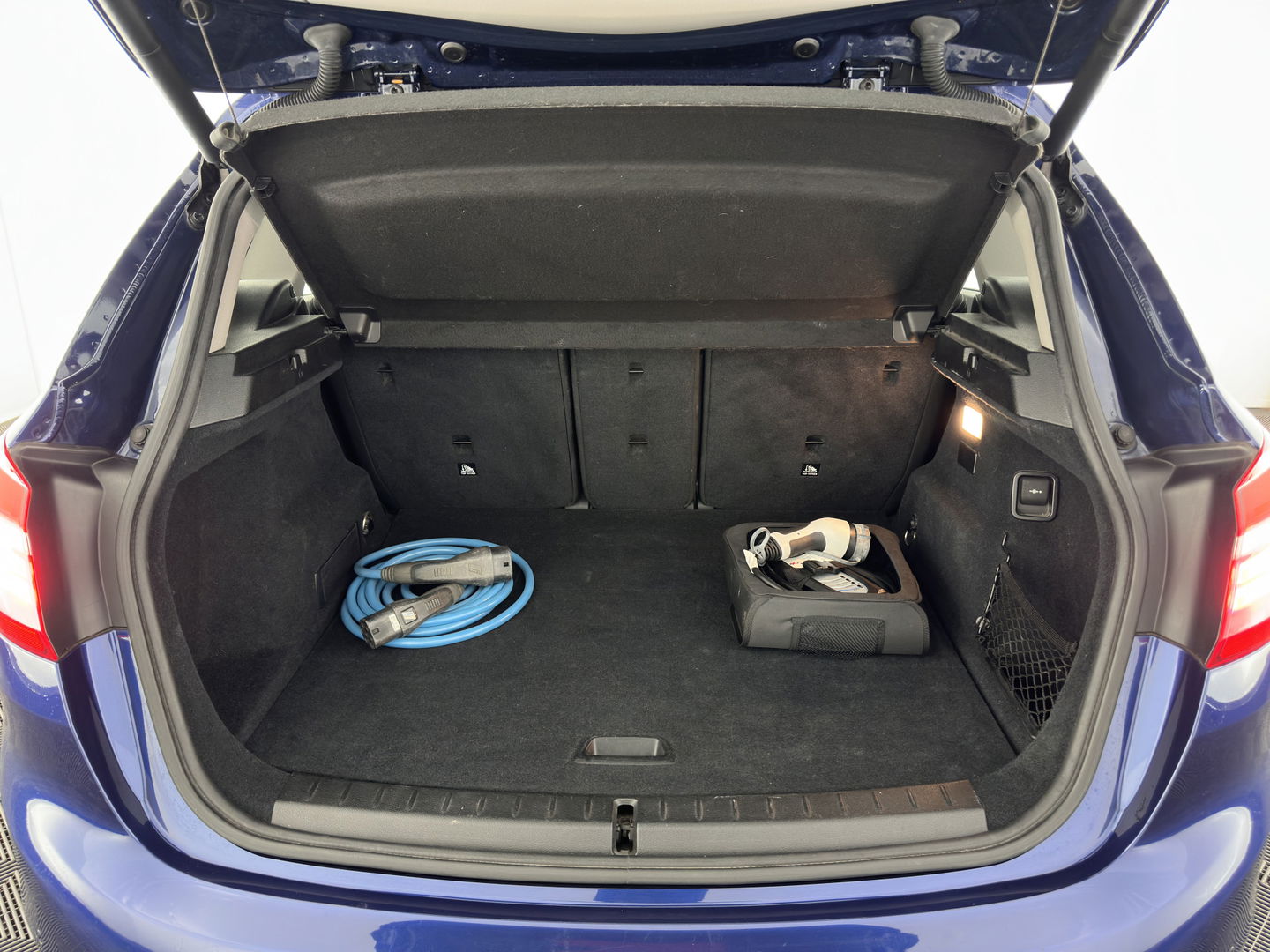 BMW 2 Serie Active Tourer 225xe iPerformance Centennial Executive Aut. *FULL-LED | SPORT-SEATS | NAVI-FULLMAP | KEYLESS | ECC | PDC | CRUISE | 17''ALU*