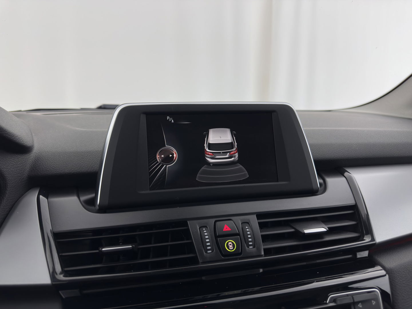 BMW 2 Serie Active Tourer 225xe iPerformance Centennial Executive Aut. *FULL-LED | SPORT-SEATS | NAVI-FULLMAP | KEYLESS | ECC | PDC | CRUISE | 17''ALU*